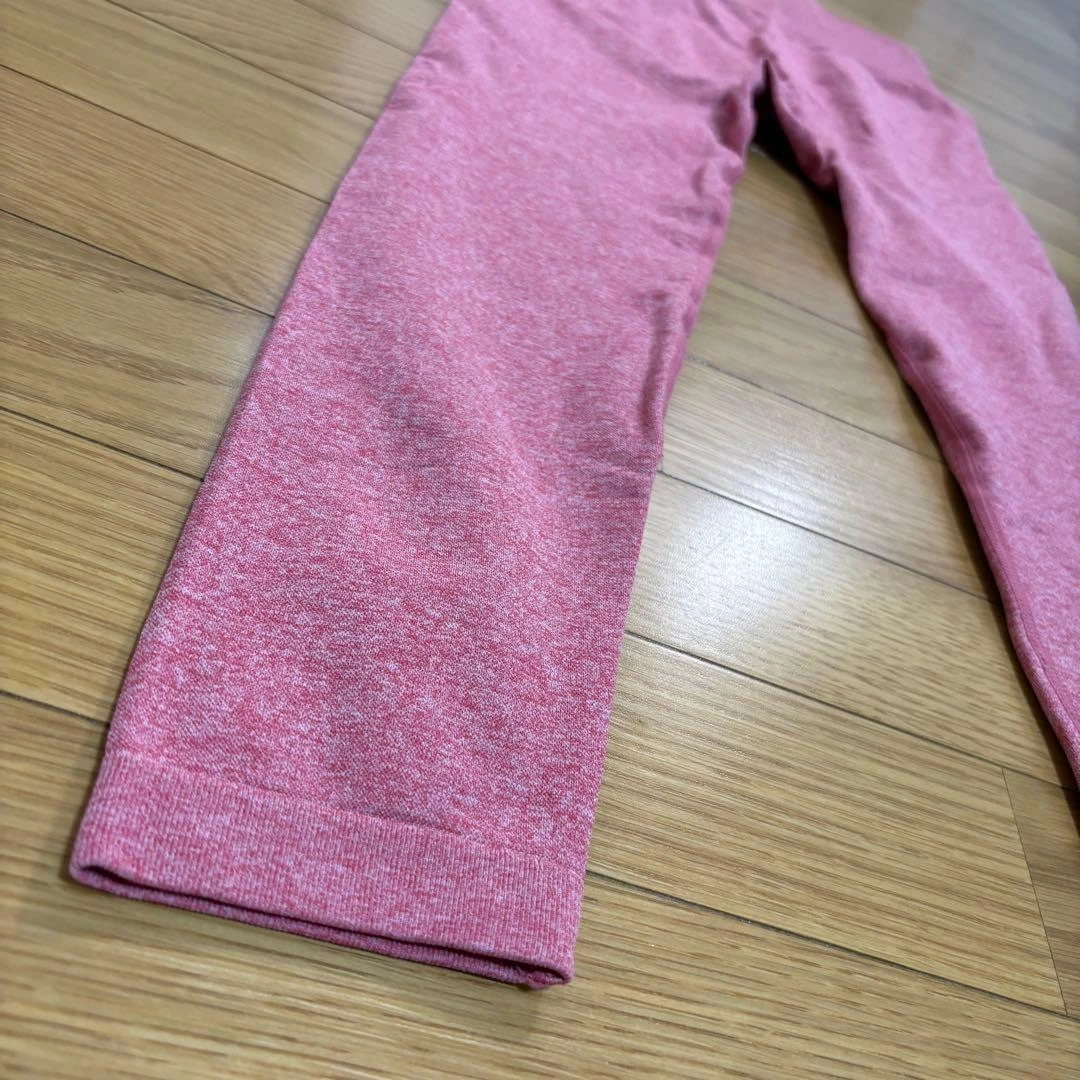 SHEIN クロップドトップスス・レギンス セットアップ レッド、ピンク系の写真9枚目