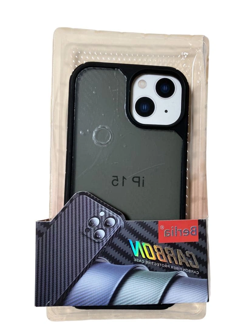 iPhone 15用透明TPUケースの写真3枚目