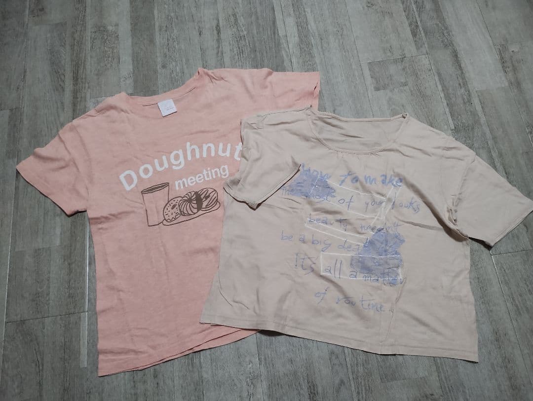 【2枚セット】Tシャツ　薄オレンジベージュ／サーモンオレンジ　Mサイズ