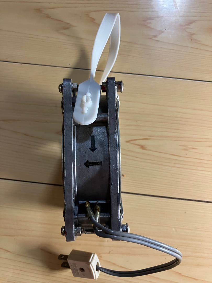 昭和レトロTOBISHI 動作確認済 冷却ファン 卓上扇風機120mmの写真6枚目