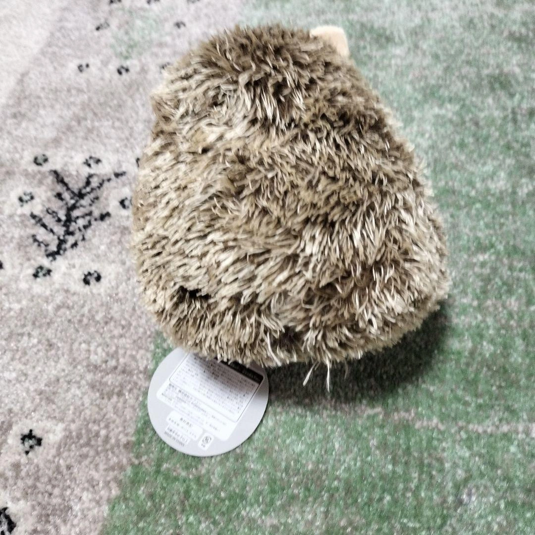 まるまるハリまる ハリネズミ ミドルぬいぐるみの写真2枚目