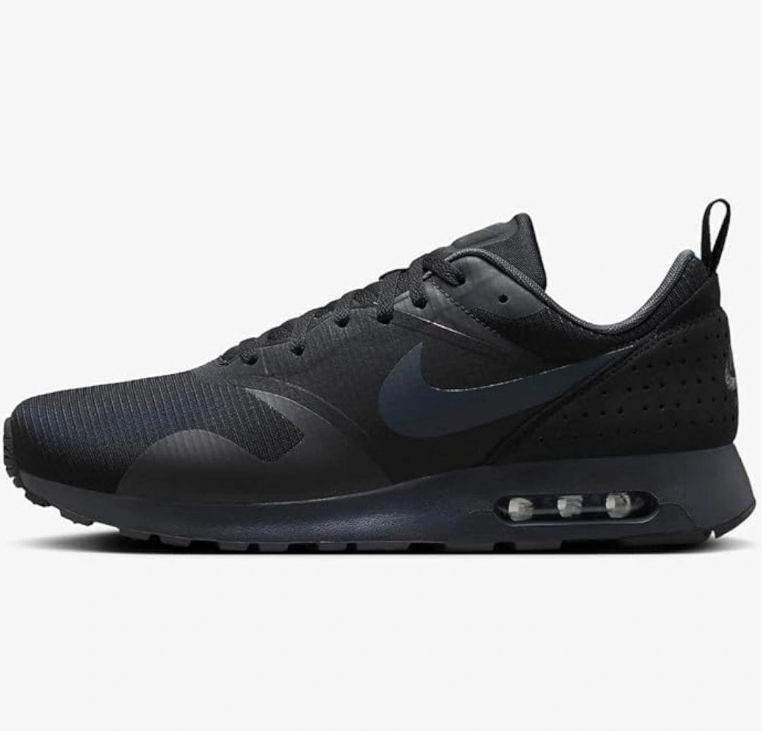 【新品未使用 希少サイズ】ナイキ AIR MAX TAVASの写真2枚目