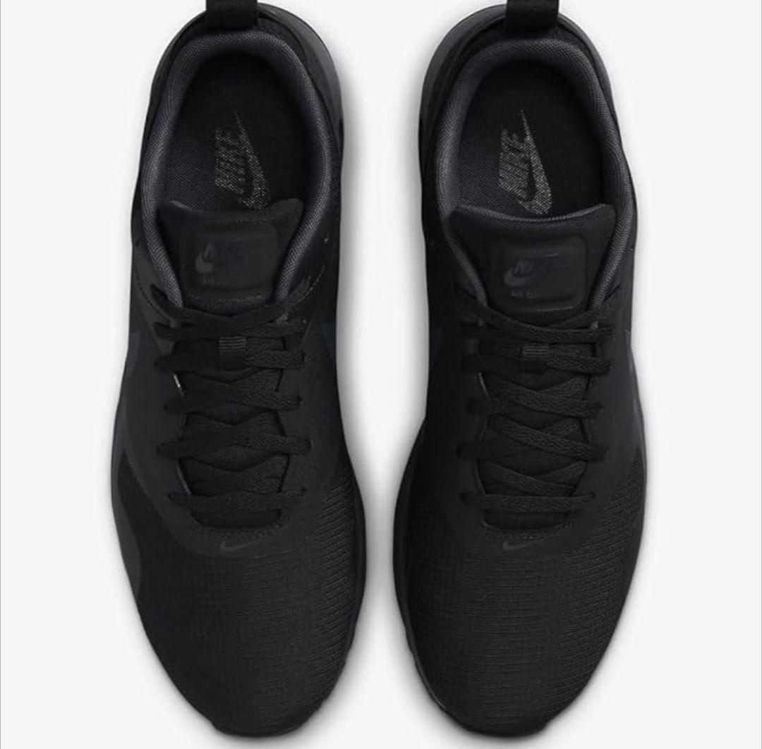 【新品未使用 希少サイズ】ナイキ AIR MAX TAVASの写真4枚目