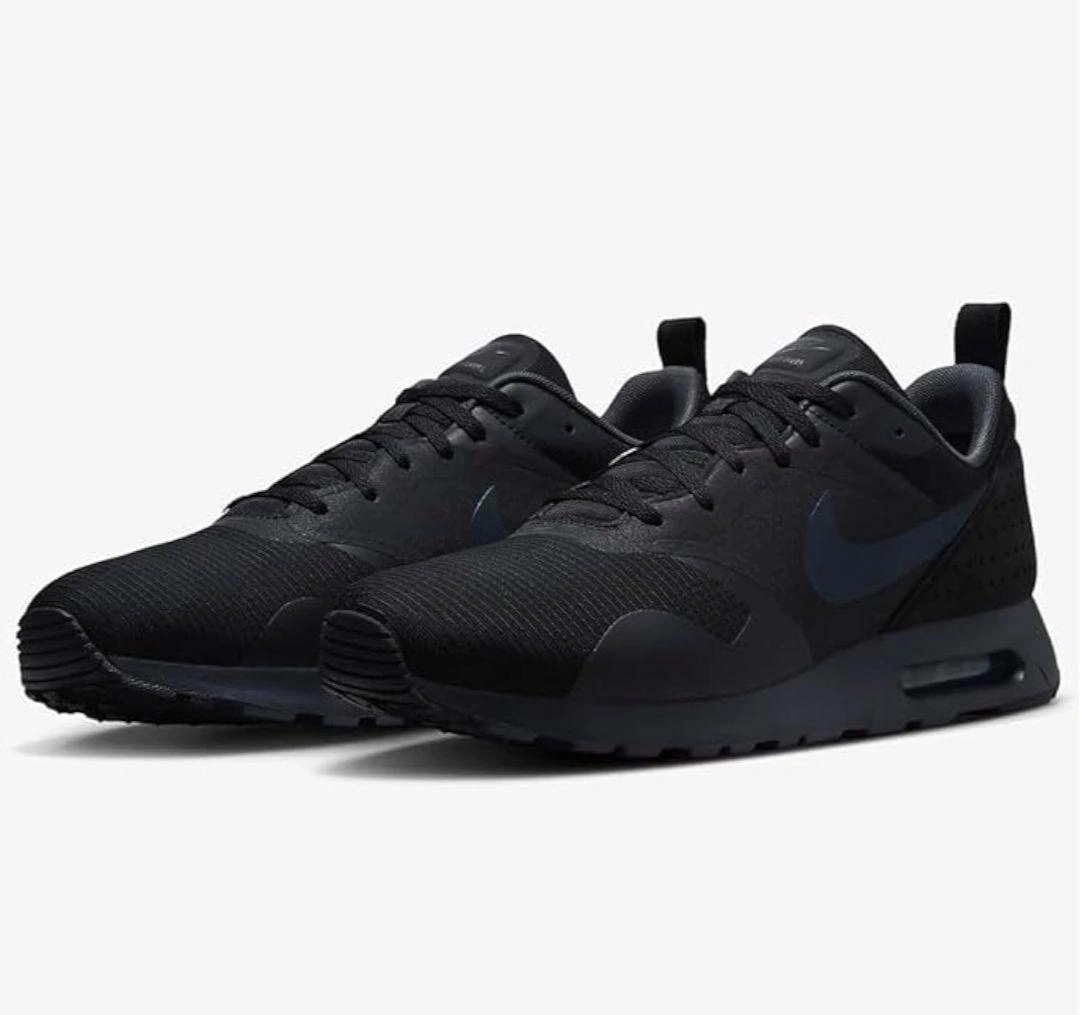 【新品未使用 希少サイズ】ナイキ AIR MAX TAVASの写真5枚目