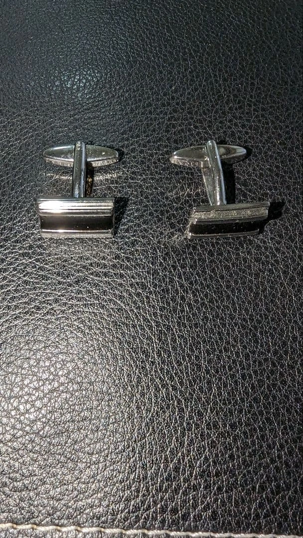 【美品】メンズ カフスボタン