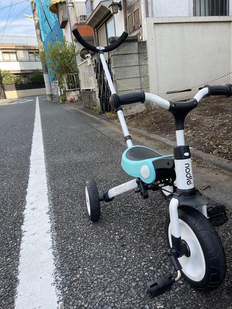 nadole 三輪車 水色 - キャロット（Karrot）