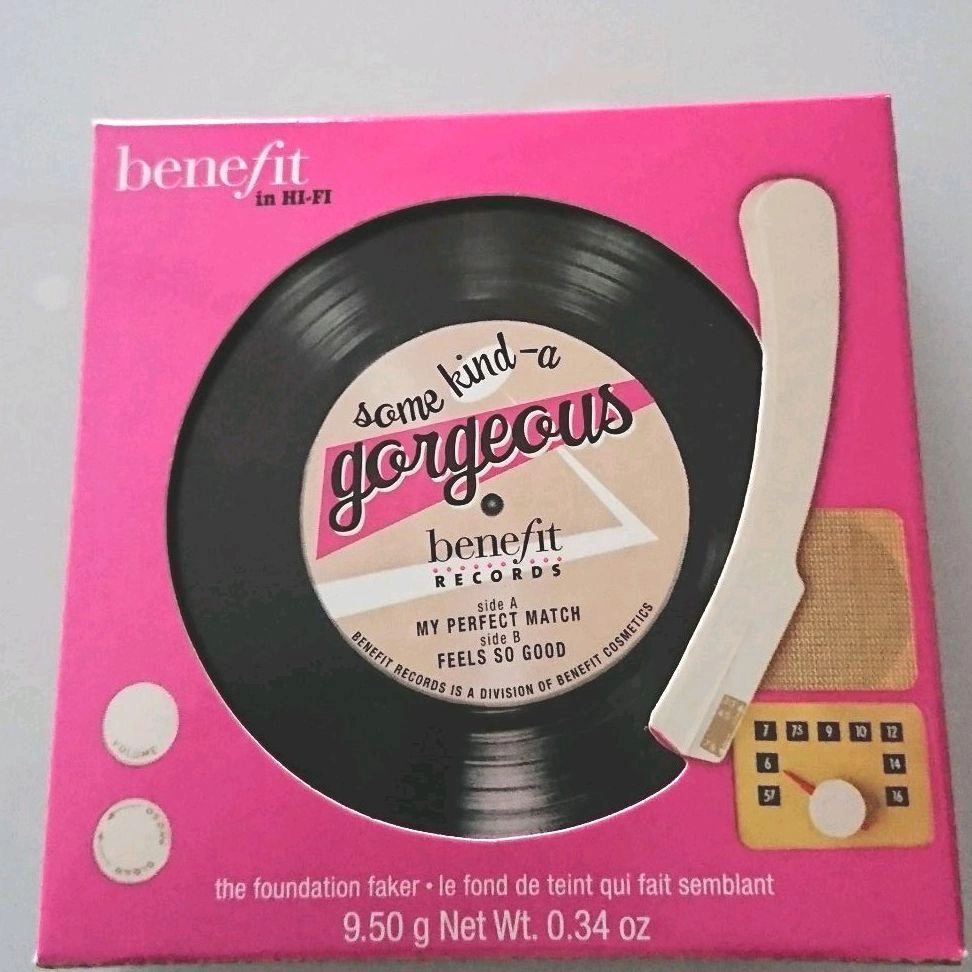 『最終価格』✨おまけ付き✨Benefit クリームファンデーション&ティント ⚠️出品11月末頃までの写真2枚目