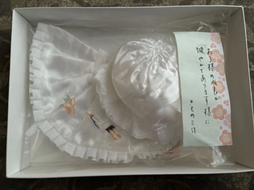 お宮参り用品 スタイと帽子