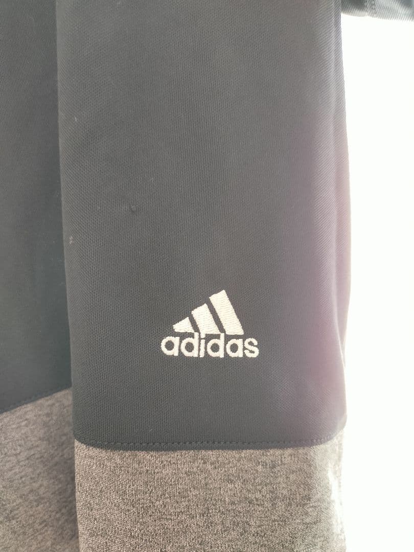 adidas Tシャツ＆フルジップパーカーセットの写真4枚目