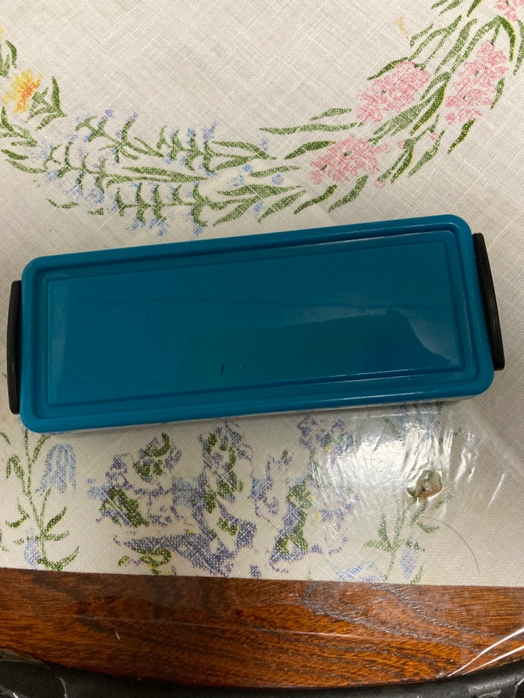 ブルーの筆箱