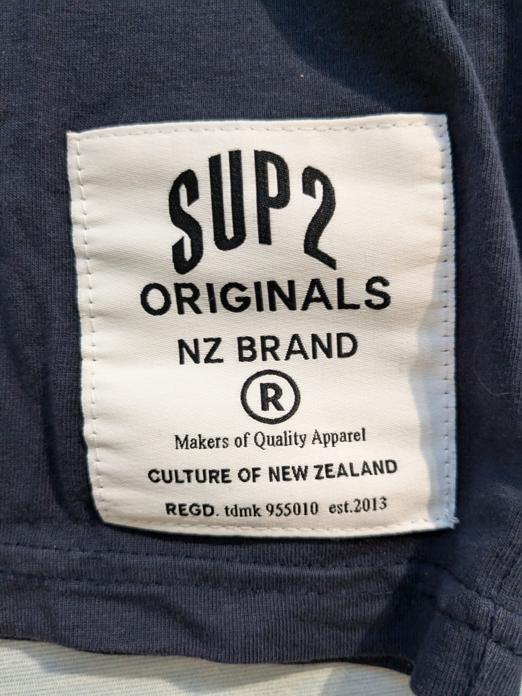 《断捨離 処分特価》SUP2 Tシャツ ネイビー メンズ（Mサイズ）の写真2枚目