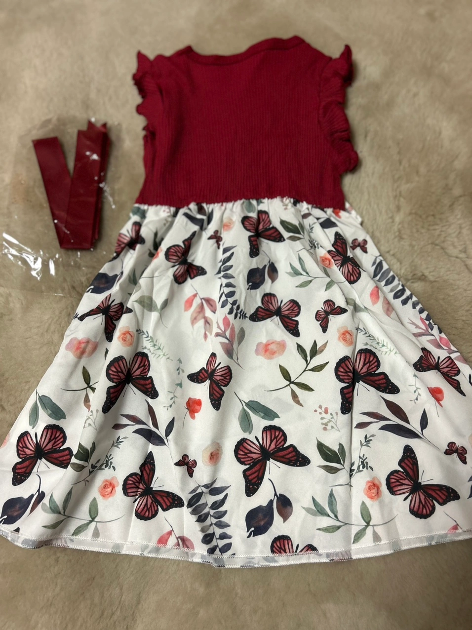 新品ワンピース120の写真2枚目
