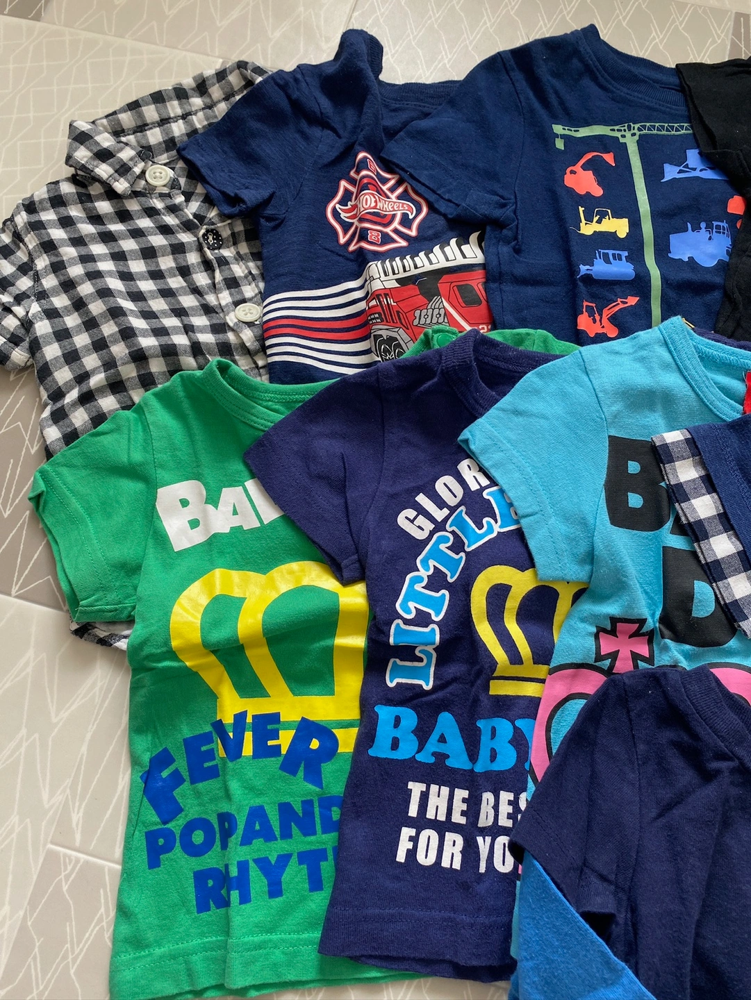 男の子 Tシャツ等まとめ売り80サイズの写真2枚目