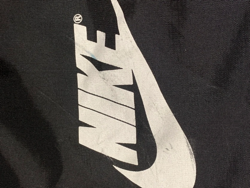 NIKE バッグ大(ショルダーベルト付き) 黒の写真3枚目