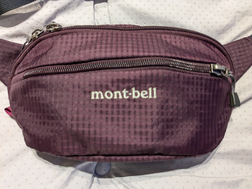 《断捨離 処分特価》mont-bell ボディバッグ (紫)