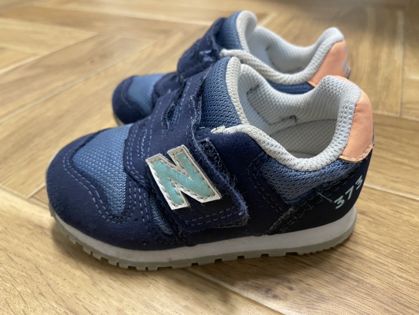 ニューバランス NB キッズ スニーカー セットの写真3枚目
