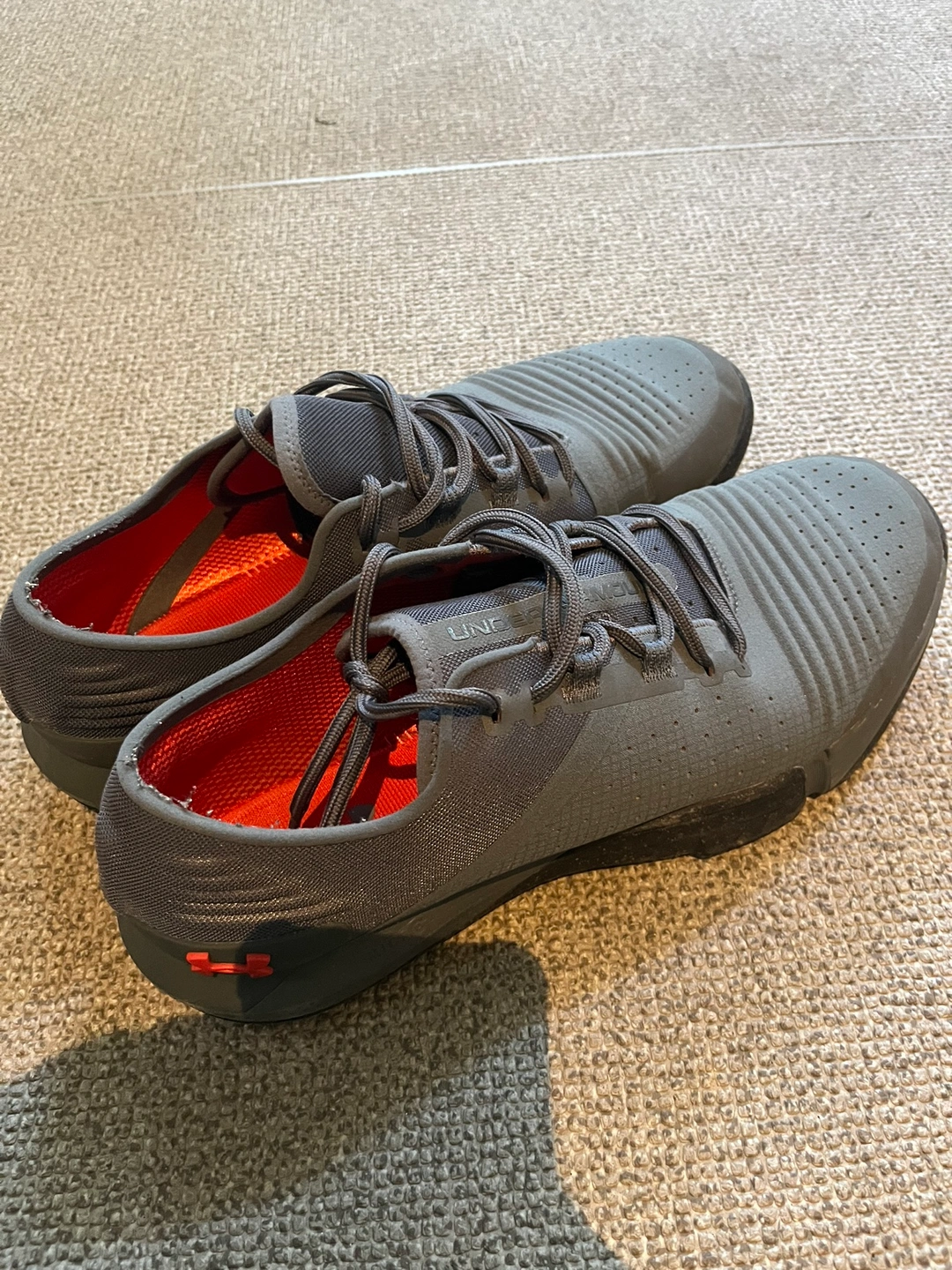 UNDER ARMOUR トレーニングシューズ アンダーアーマーの写真2枚目