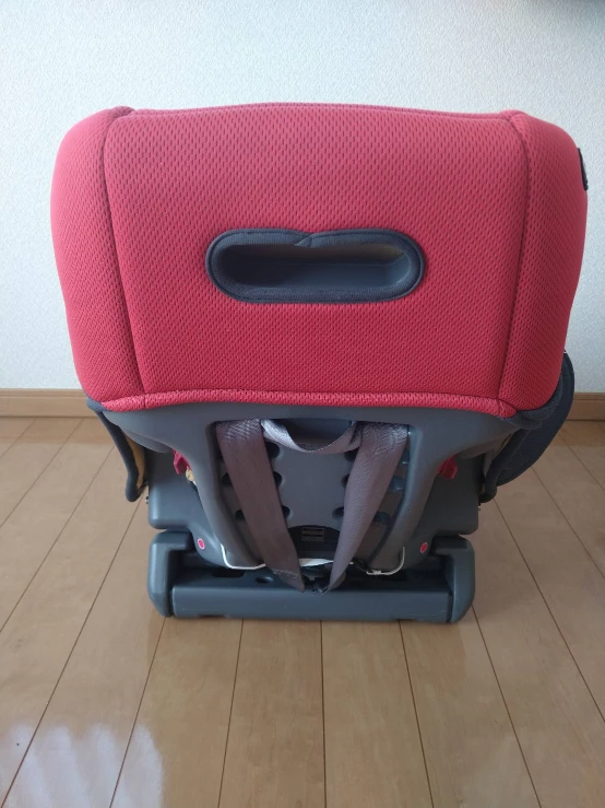 チャイルドシート売りますの写真3枚目