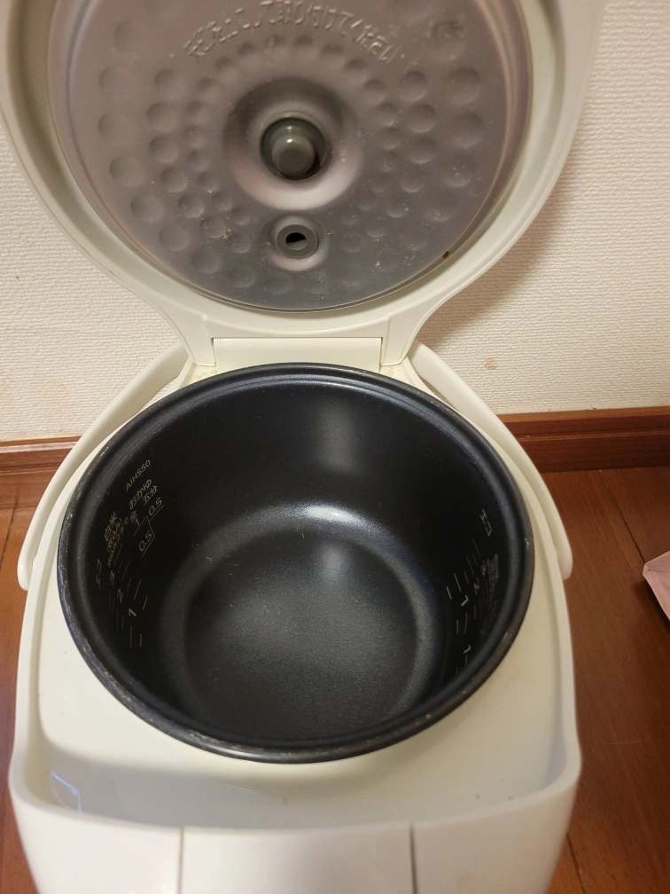 炊飯器の写真2枚目