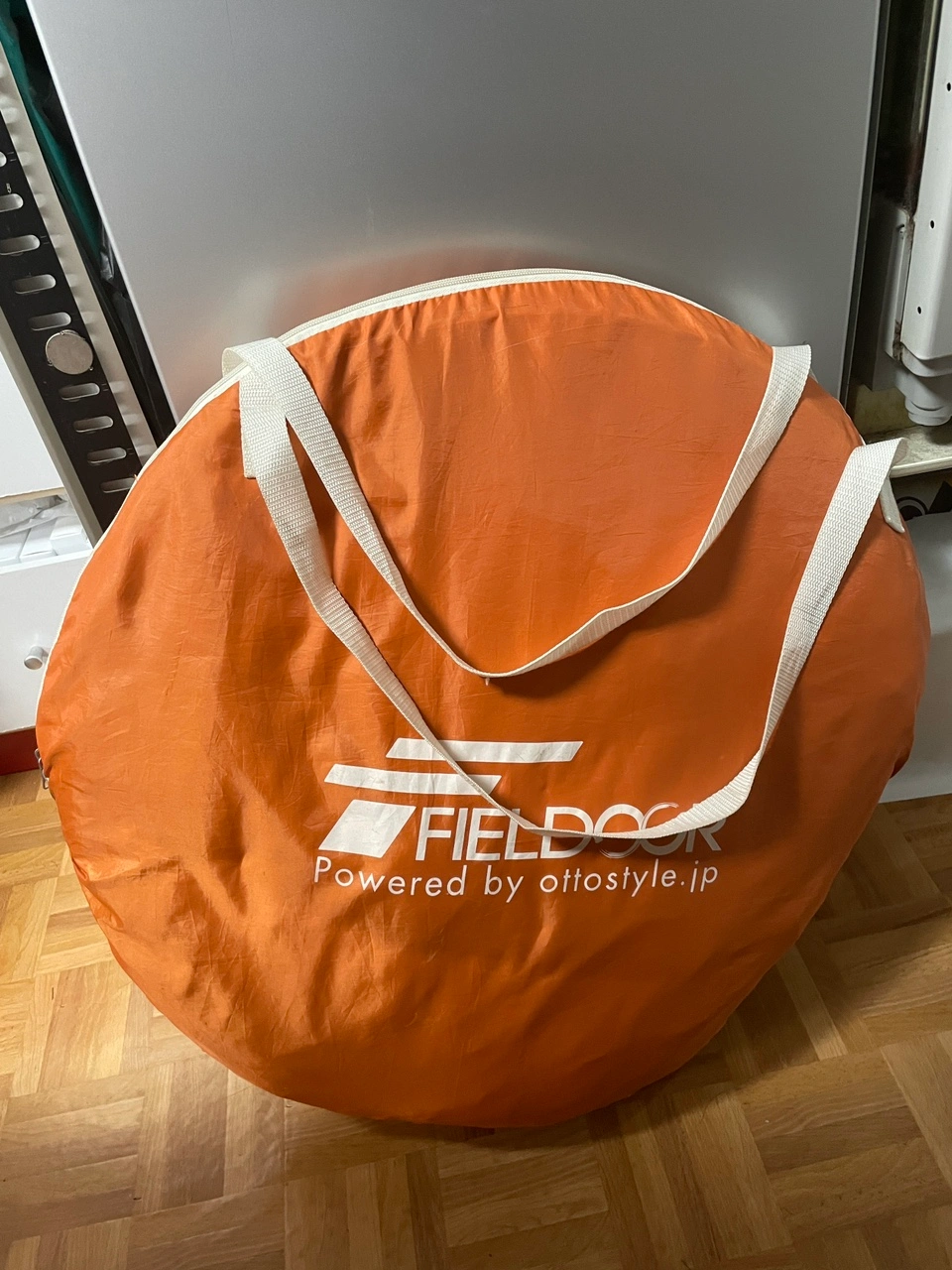 ☆美品☆ FIELDOOR 折りたたみテント ポップアップテント オレンジの写真3枚目