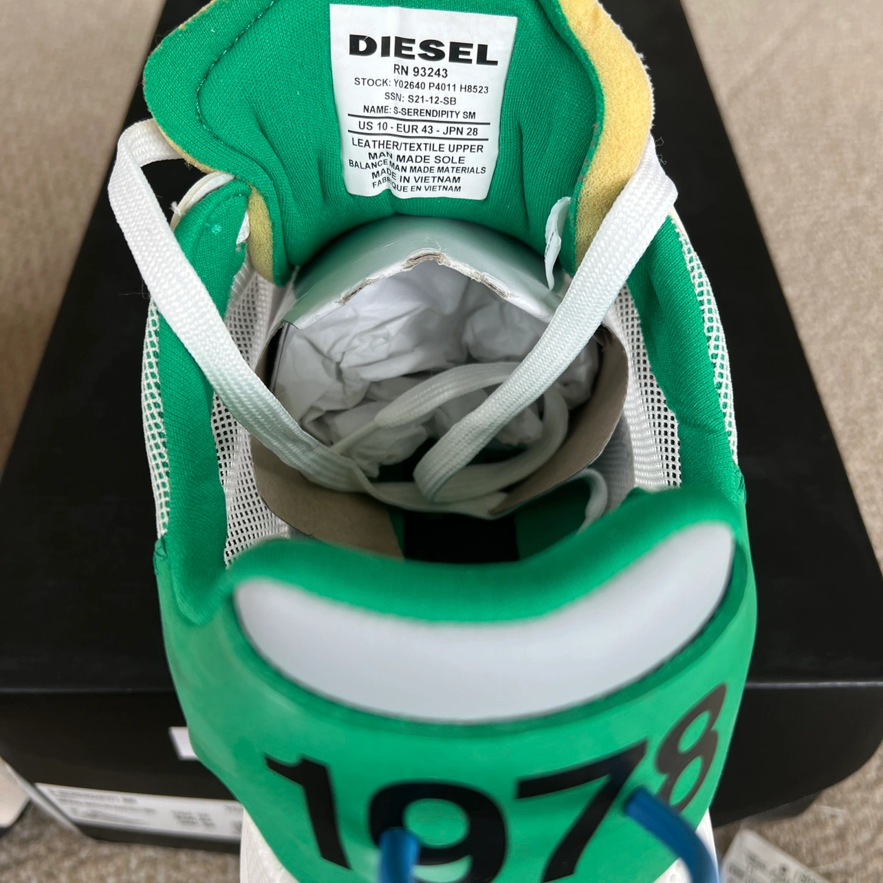 新品 DIESELディーゼル スニーカー 28の写真6枚目