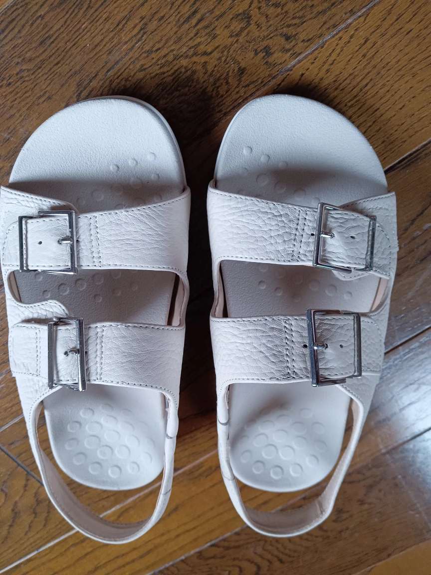 【VIONIC 】牛革サンダル 23.0〜23.5の写真7枚目