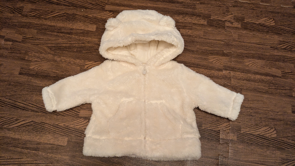 ベビー服2枚セットもふもふ冬服の写真2枚目