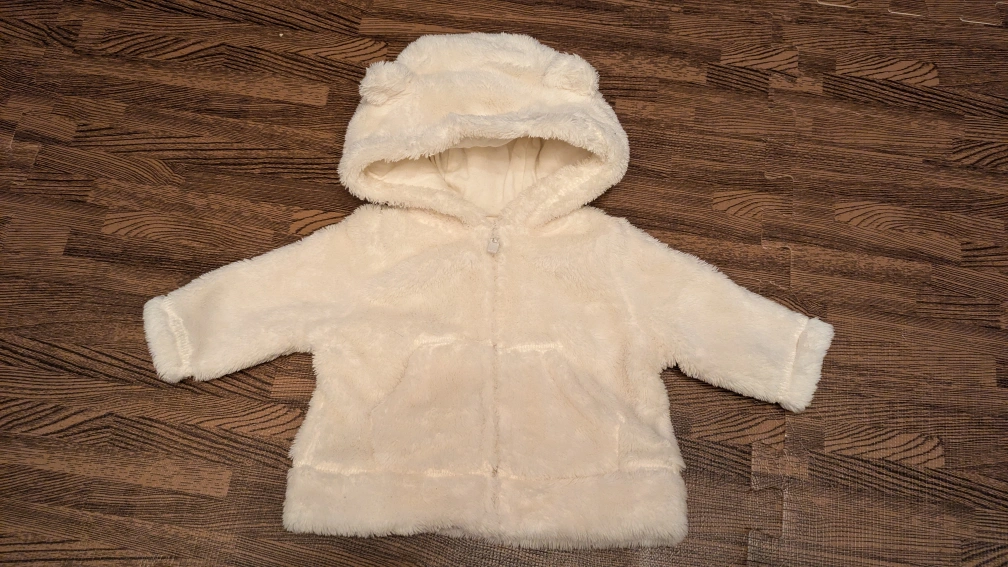ベビー服2枚セットもふもふ冬服の写真2枚目