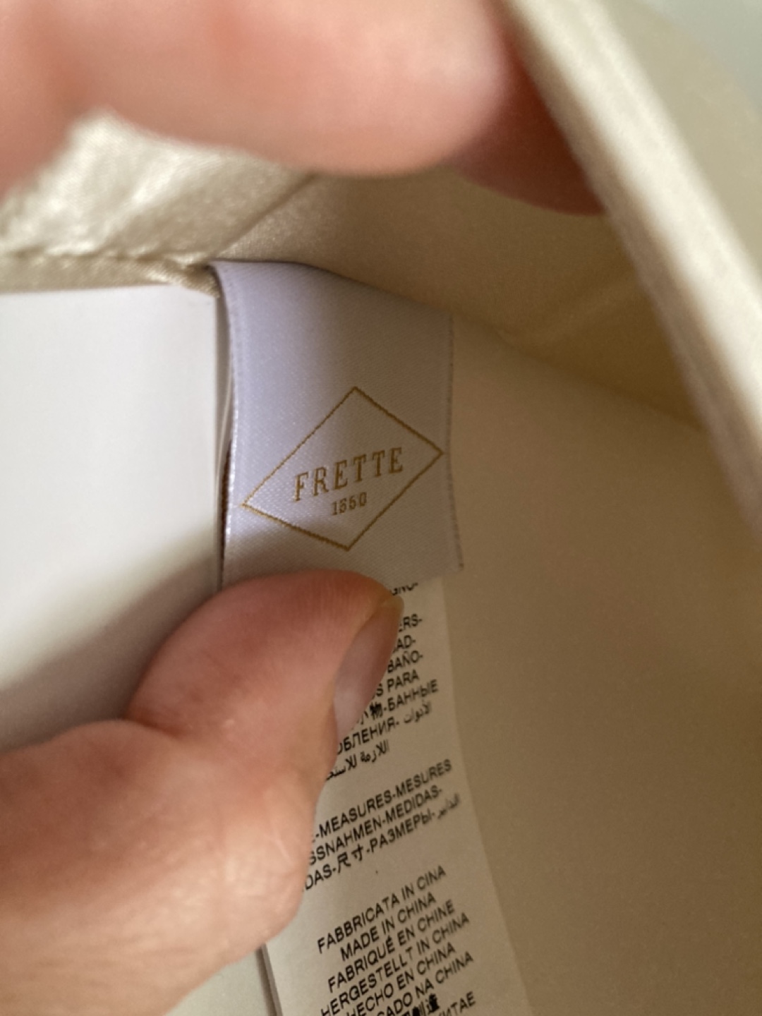 FRETTE 高級睡眠マスクの写真3枚目