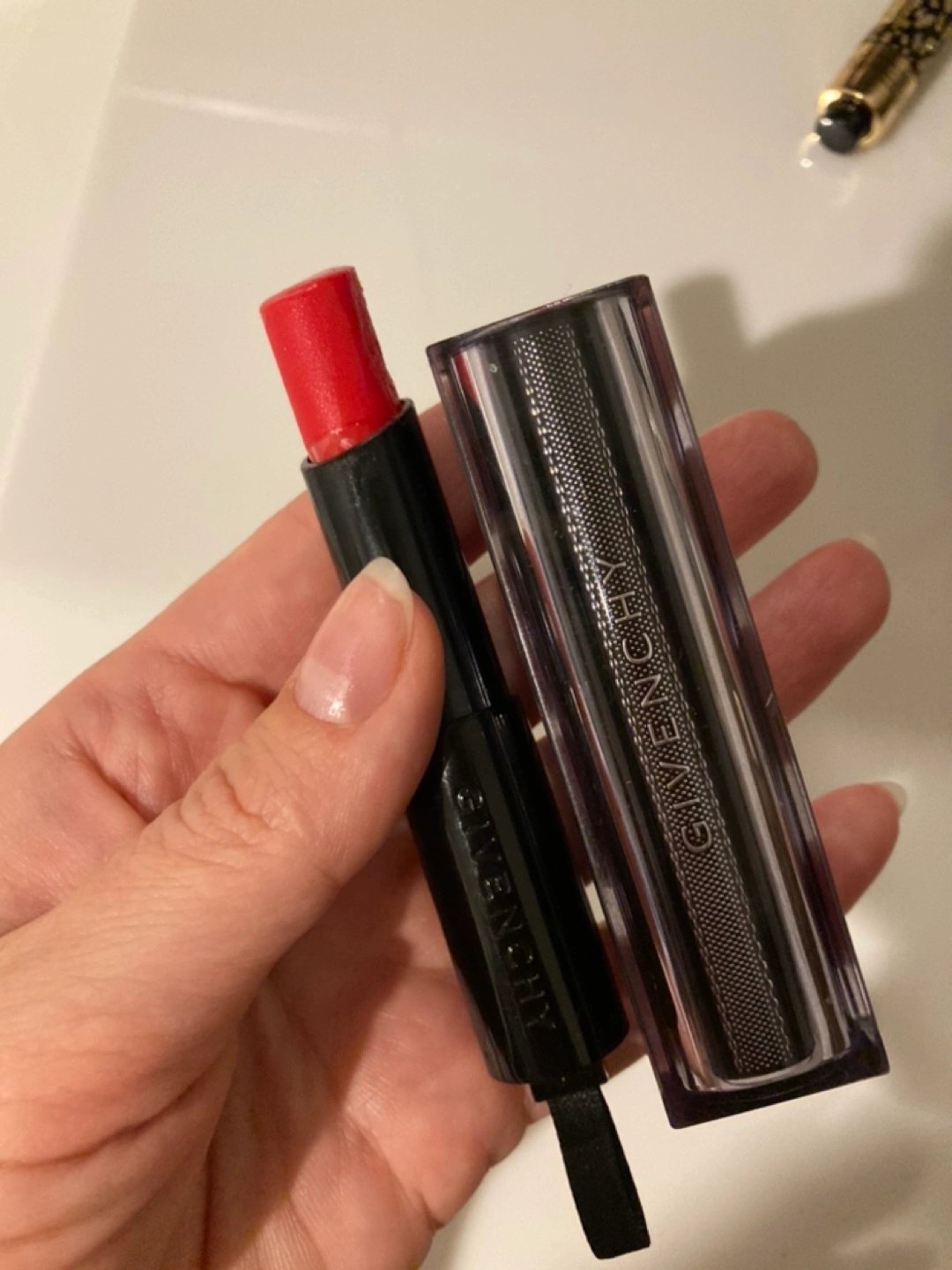 Dior, Givenchy, Mac, Shu uemura, YSLの写真2枚目
