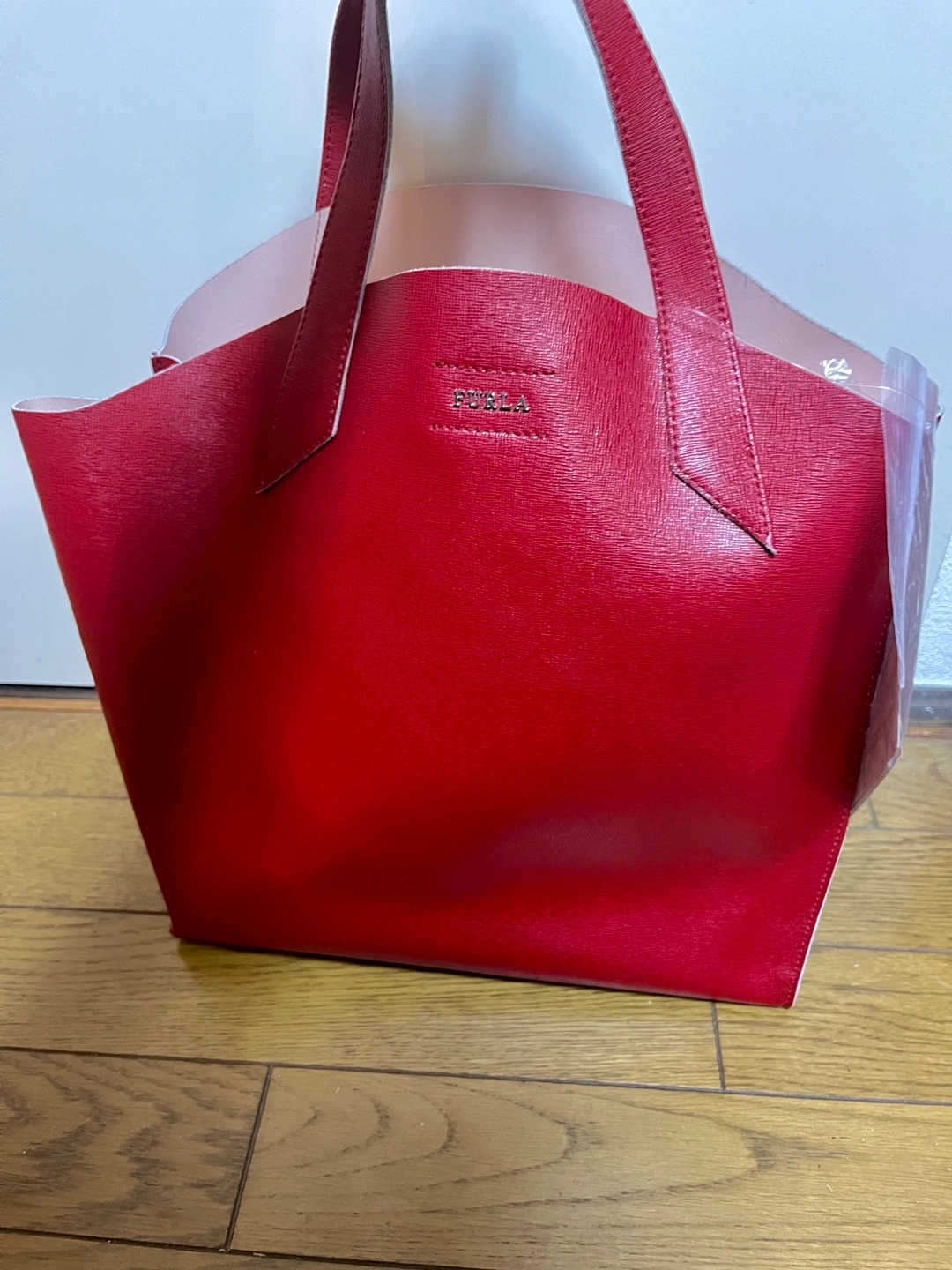 FURLA レディースバッグ 赤