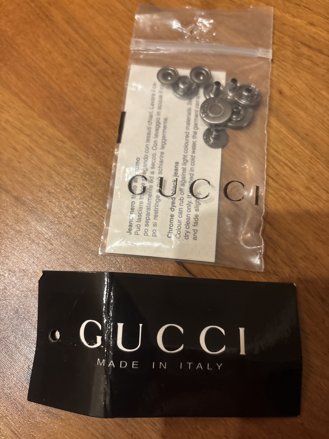 値引しました❗️GUCCI  デニムシャツの写真7枚目