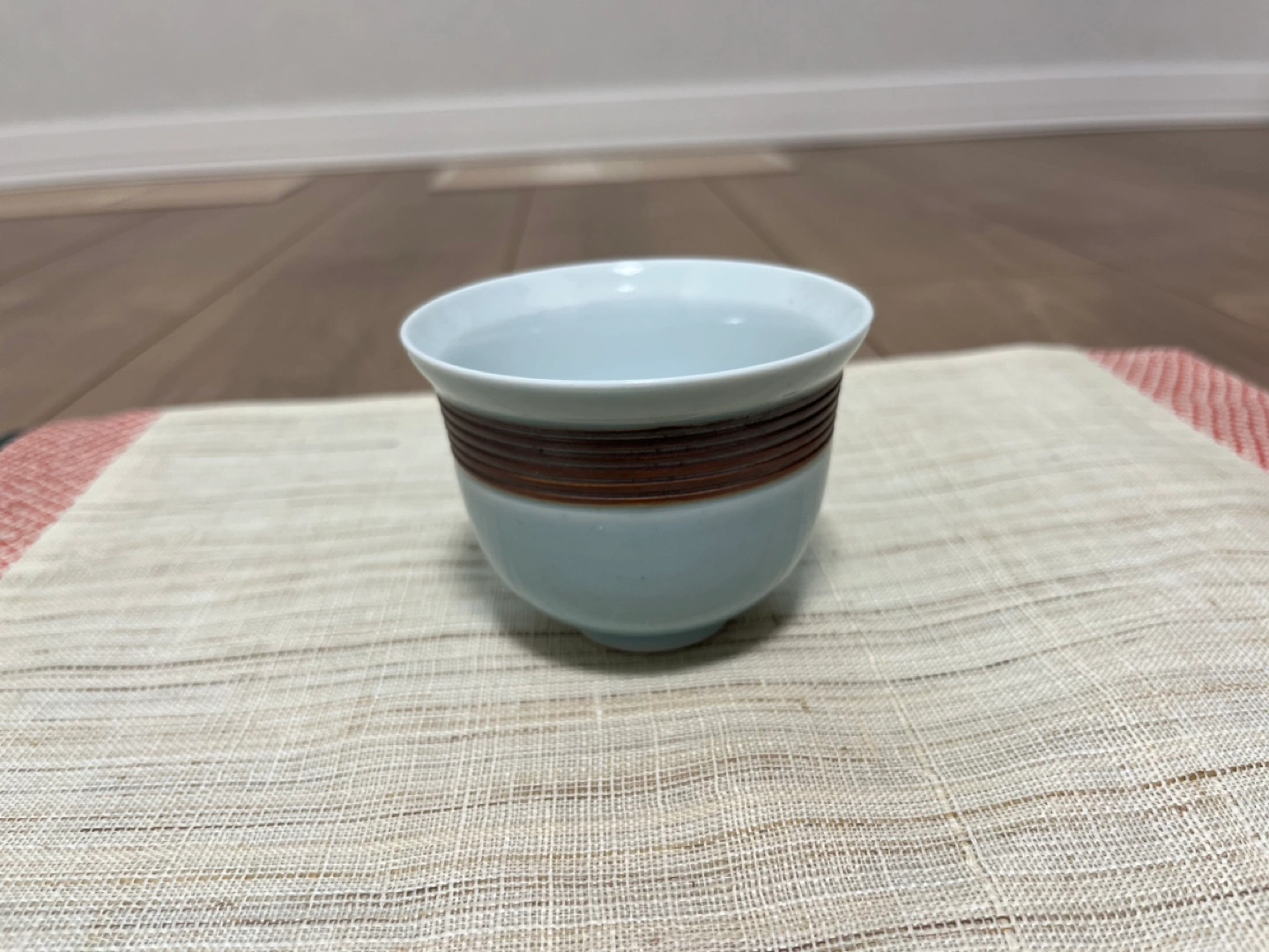 湯呑茶碗