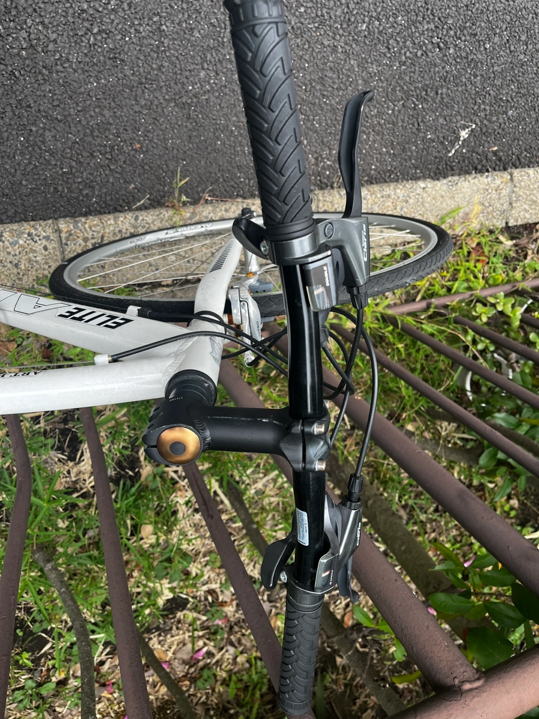 クロスバイクの写真3枚目