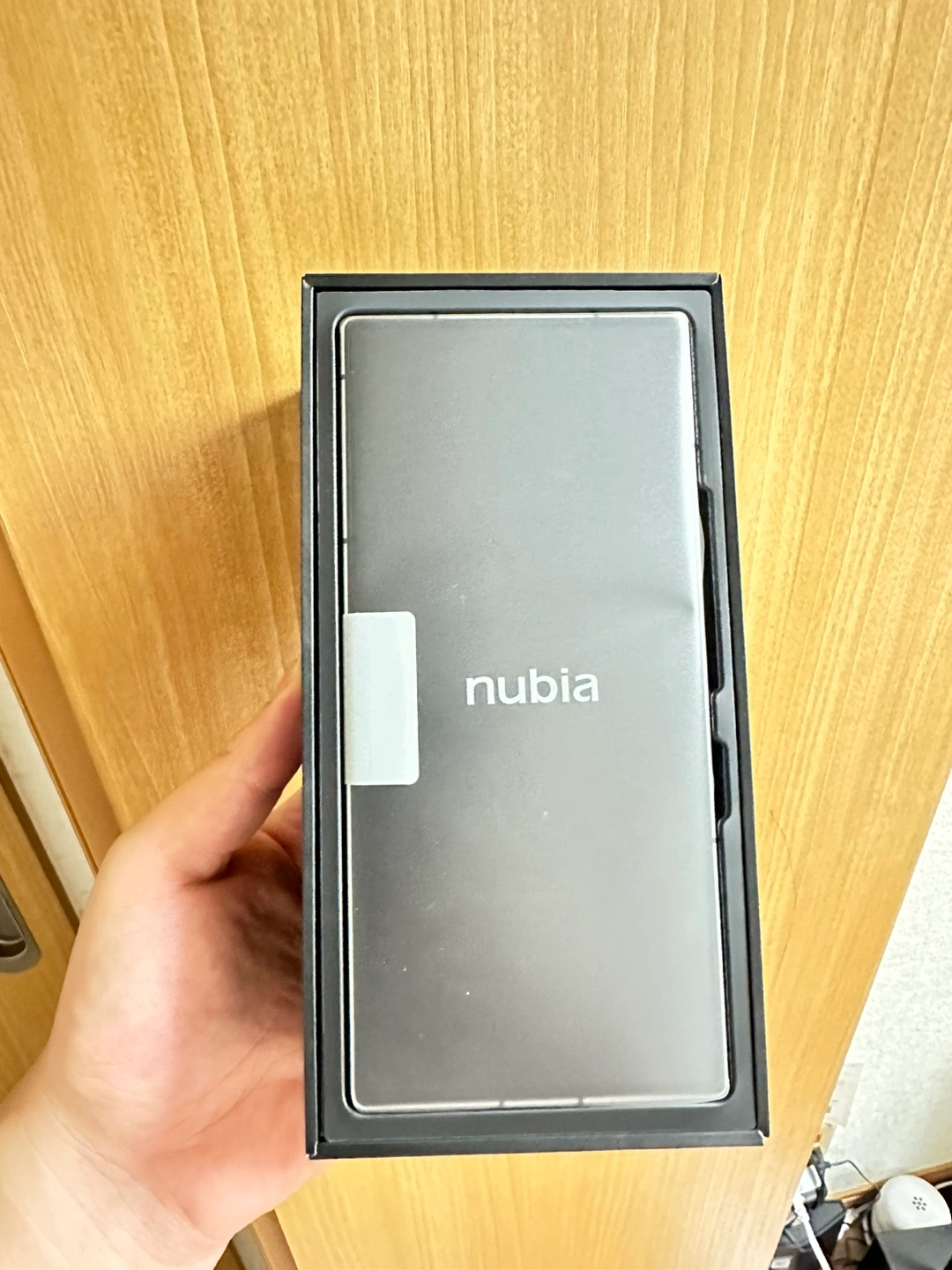 【期間限定価額】Nubia Z60 Ultra (16GB+512GB)+オマケの写真9枚目