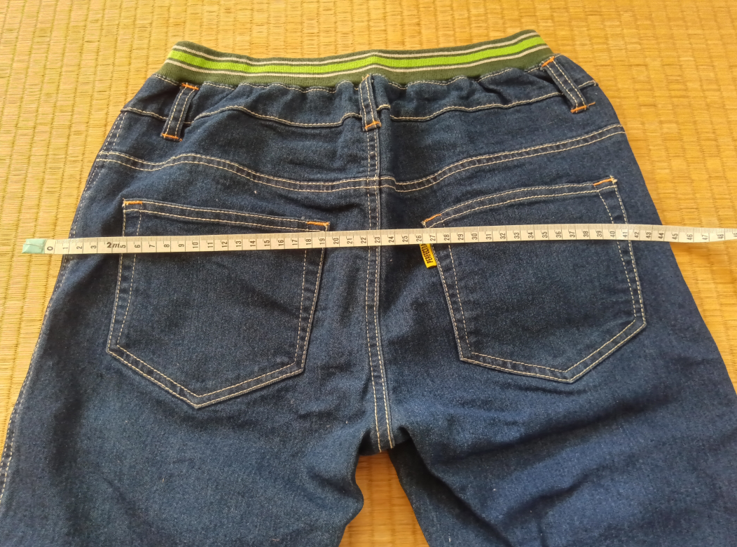 男児スボン　160㌢の写真2枚目