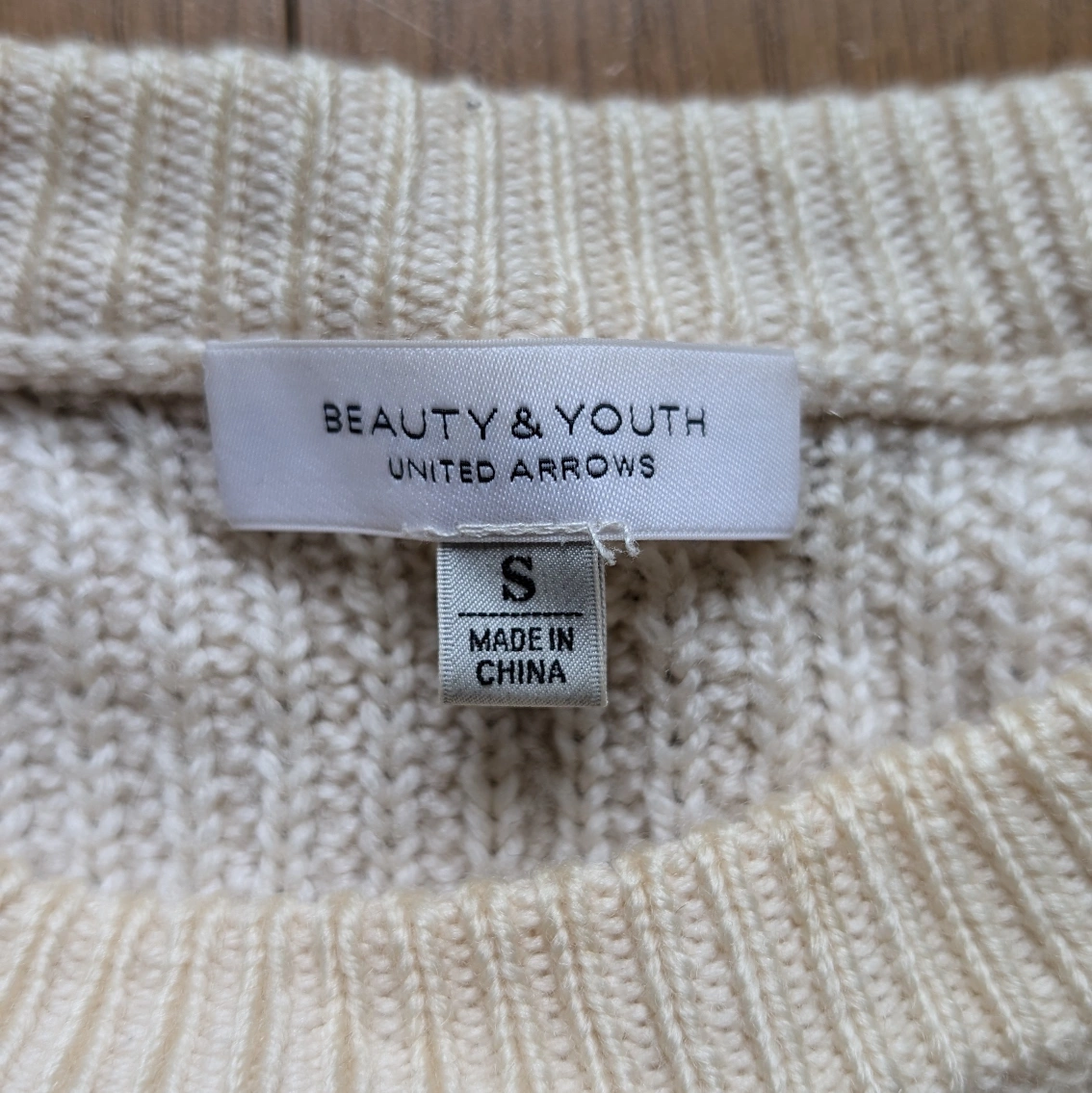 UNITED ARROWS BY ツイスト アゼ クルーネック ニット毛100%の写真6枚目