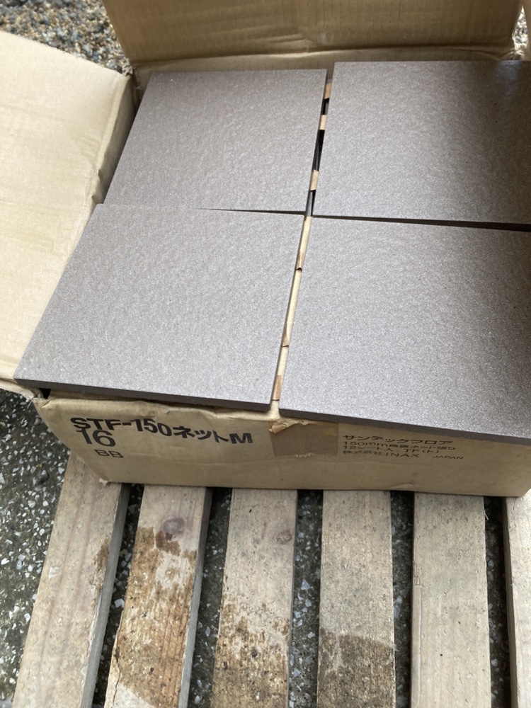 ★格安でタイルをお譲りします！1箱500円の破格！の写真5枚目