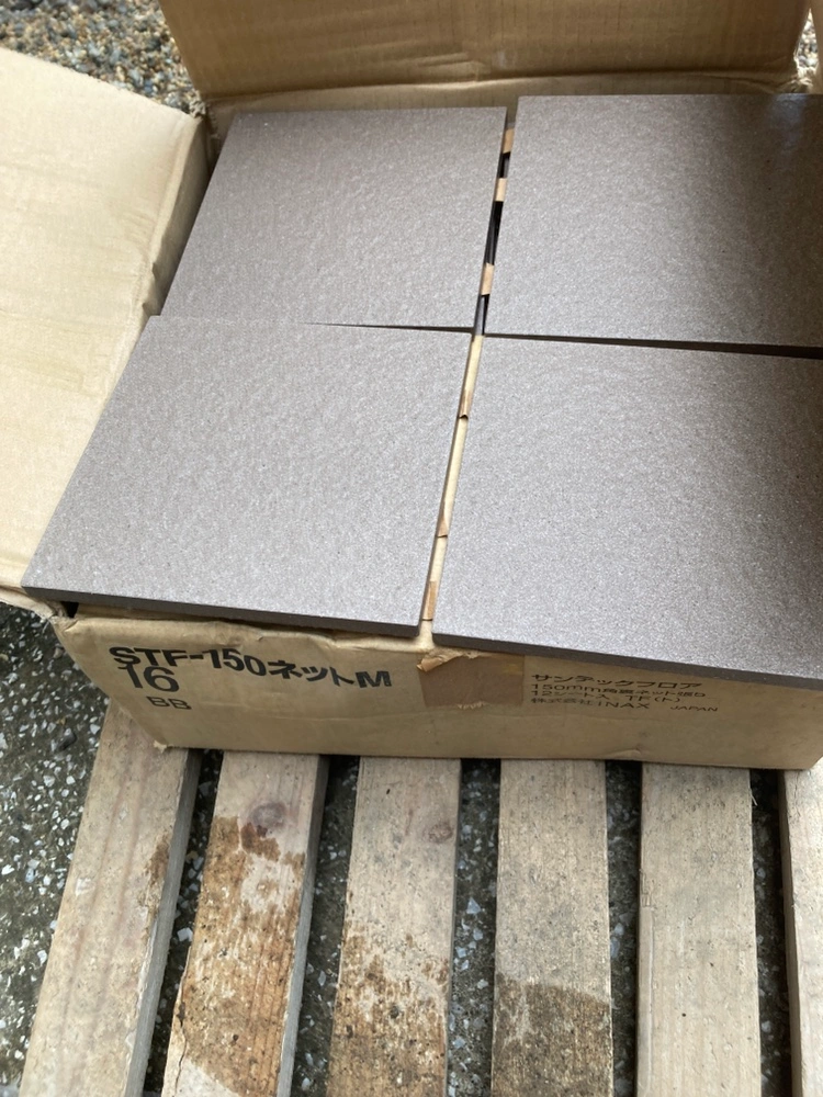 ★格安でタイルをお譲りします!1箱500円の破格!の写真5枚目
