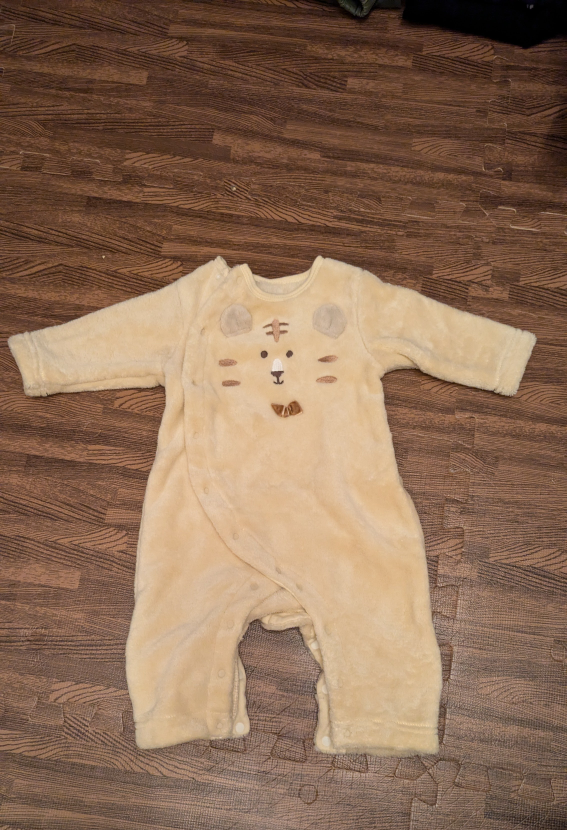 ベビー服2枚セットもふもふ冬服の写真5枚目