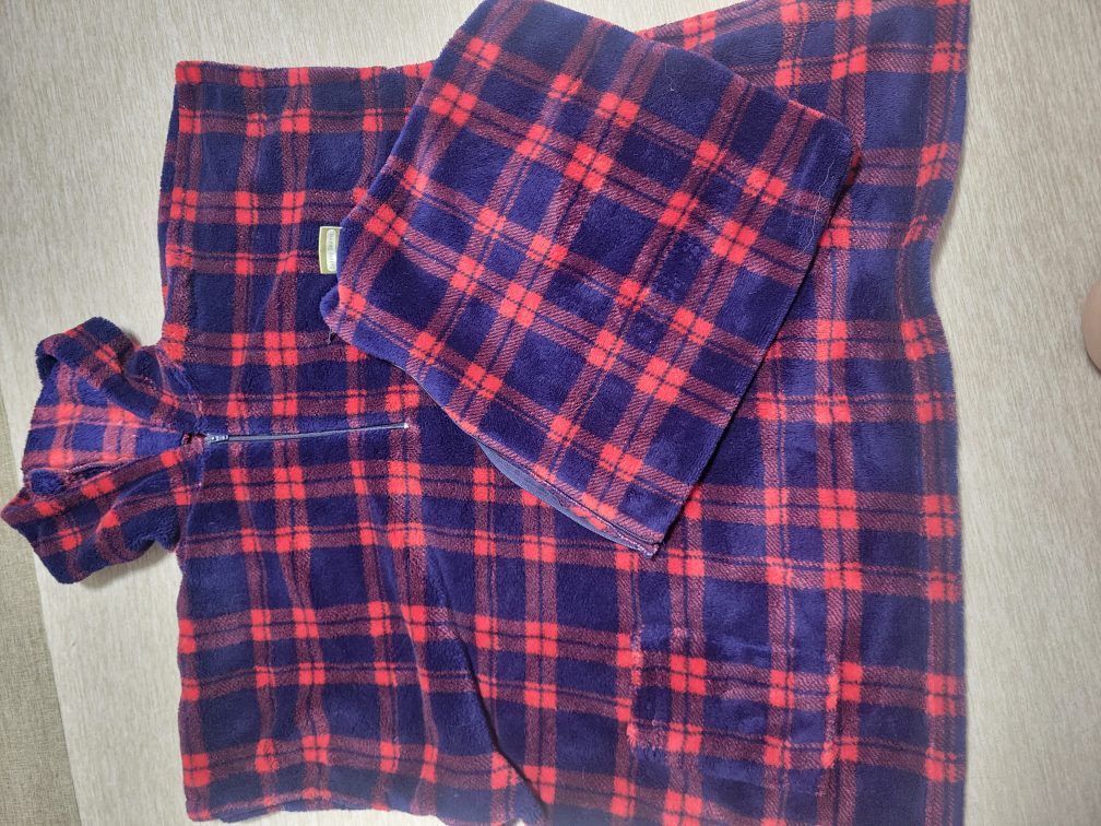 お得です!!お値下しました着る毛布服