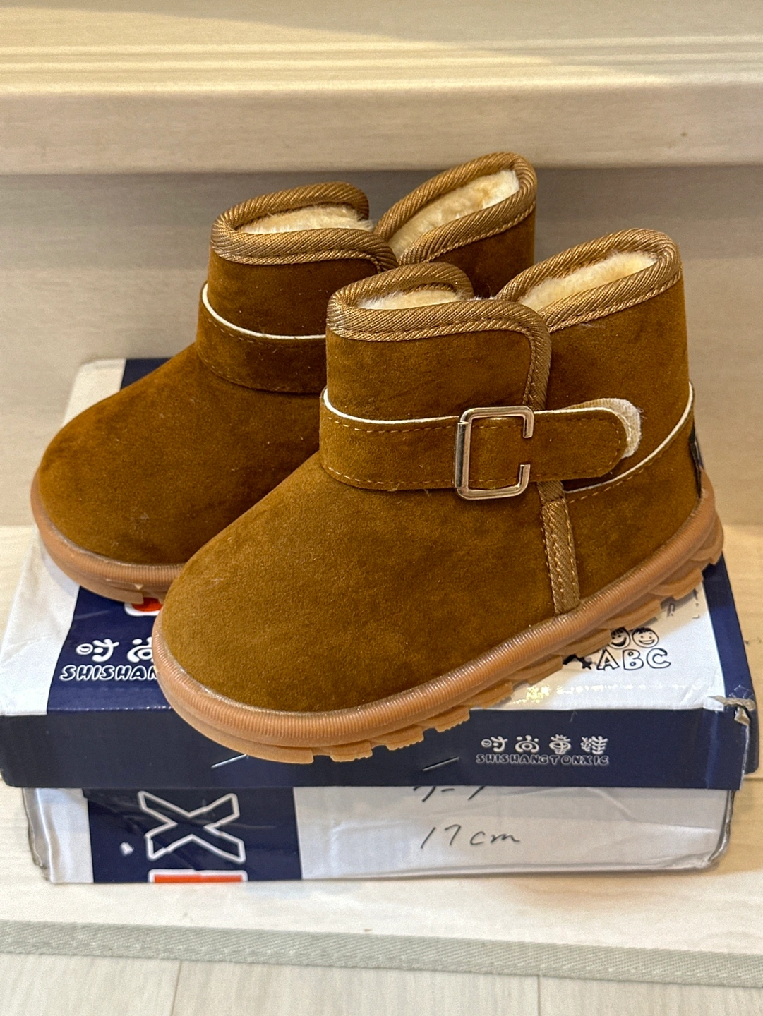 【新品】ボア ブーツ 17.0㎝の写真2枚目