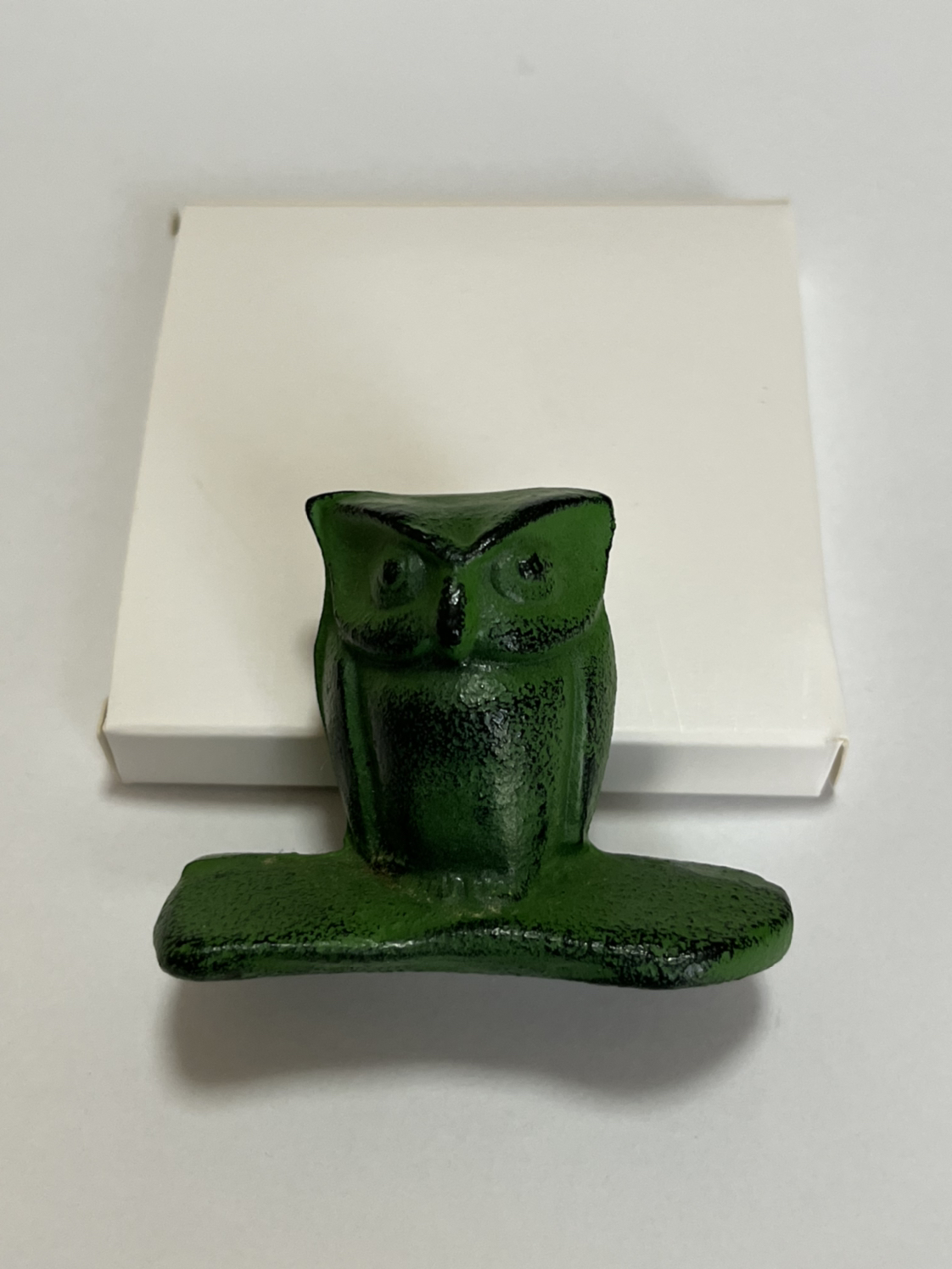 フクロウの置物