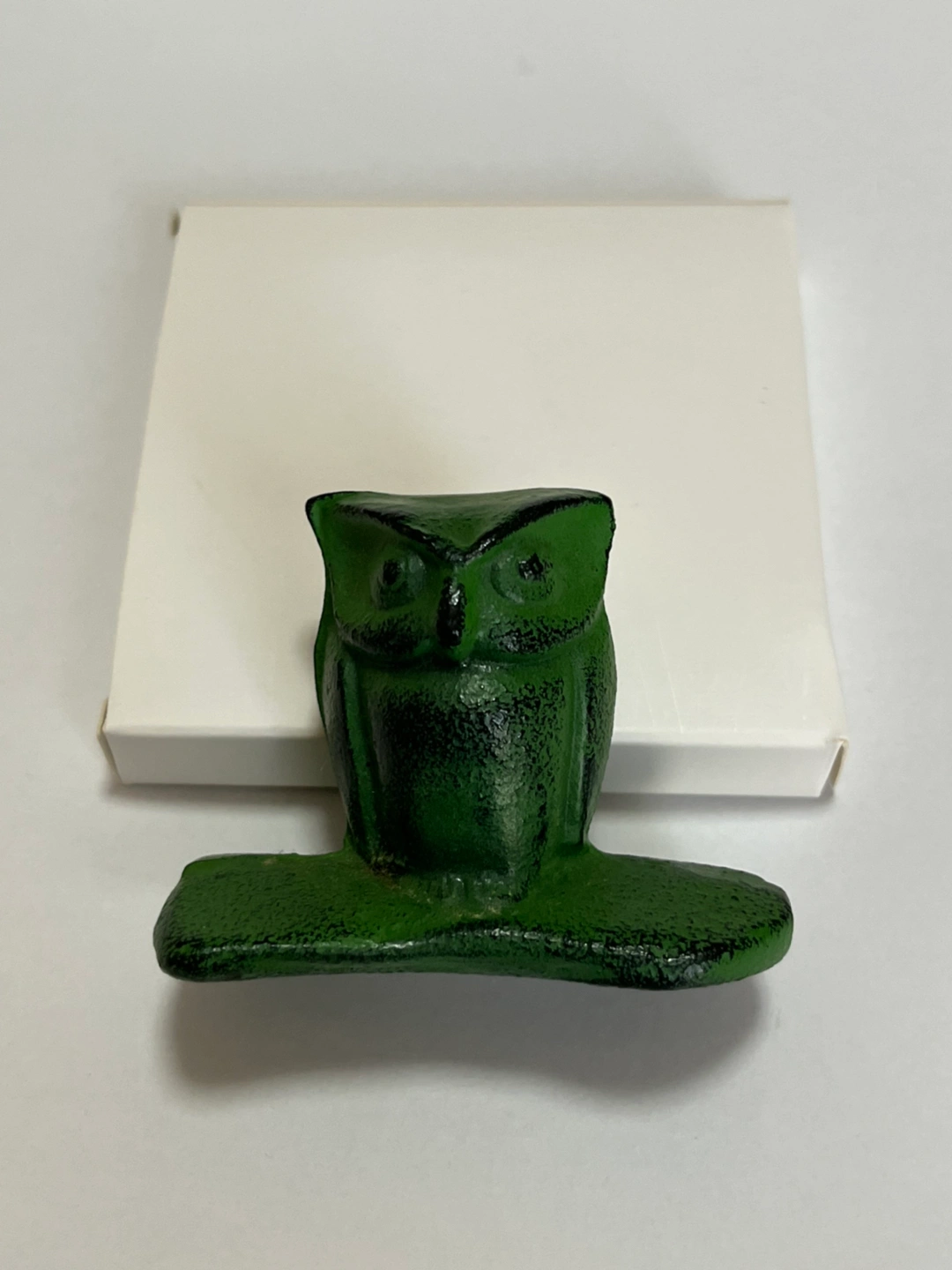 フクロウの置物
