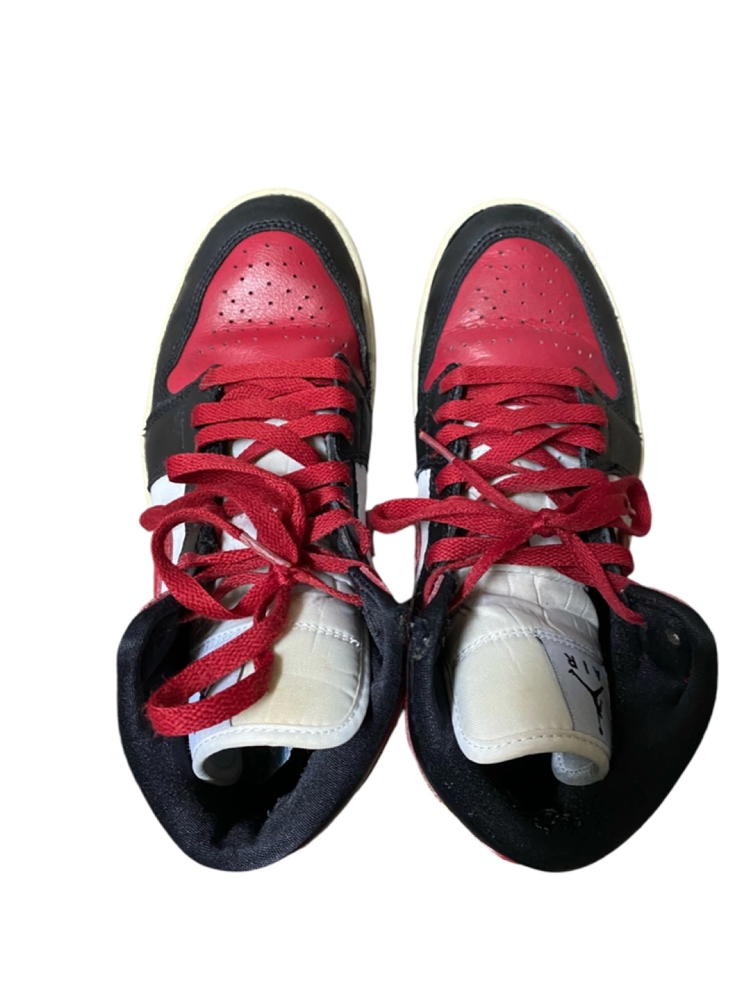 Nike Air Jordan 赤/黒/白 ハイカットシューズの写真9枚目