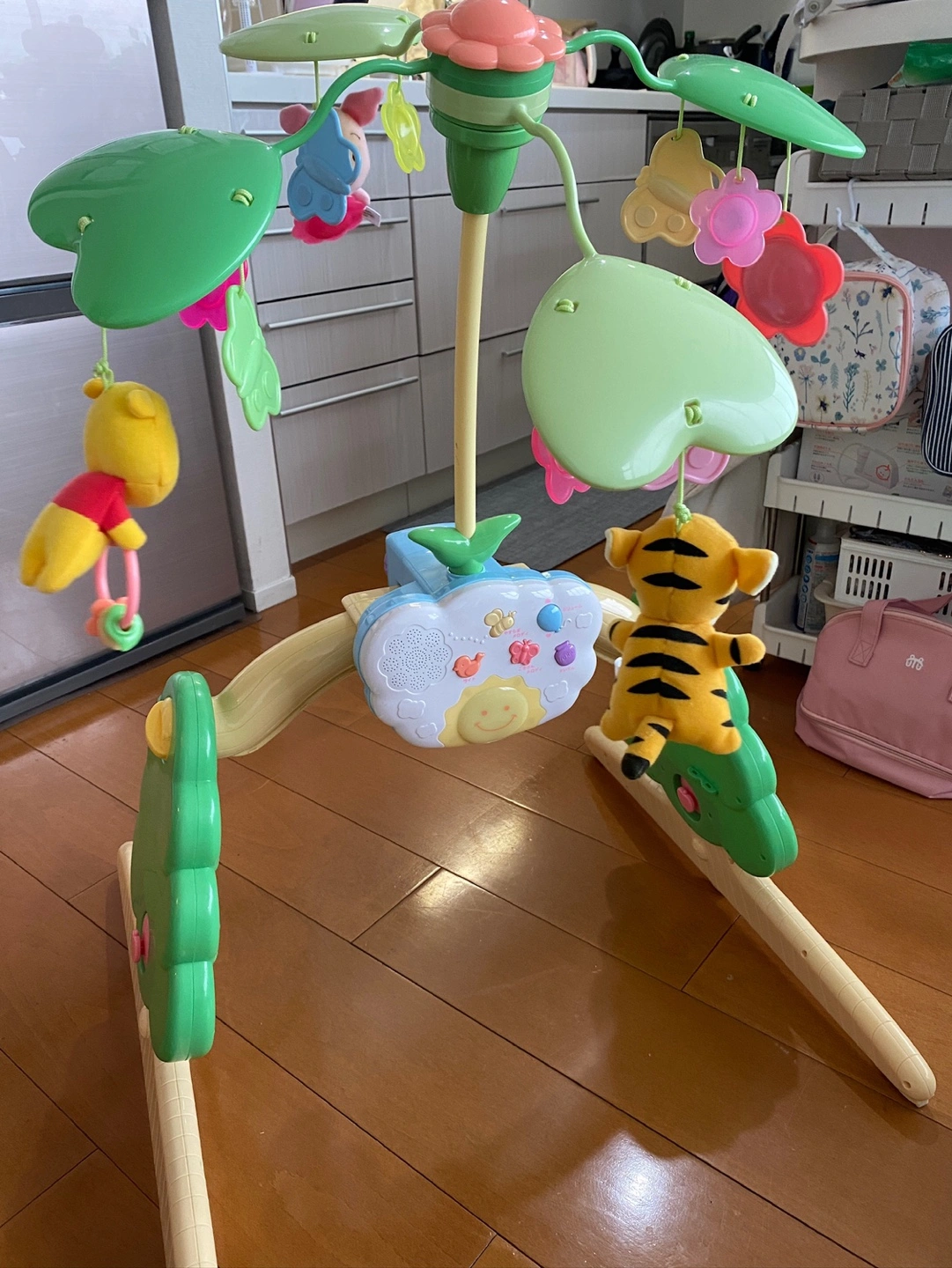6way くまのプーさん ジムにへんしんメリー