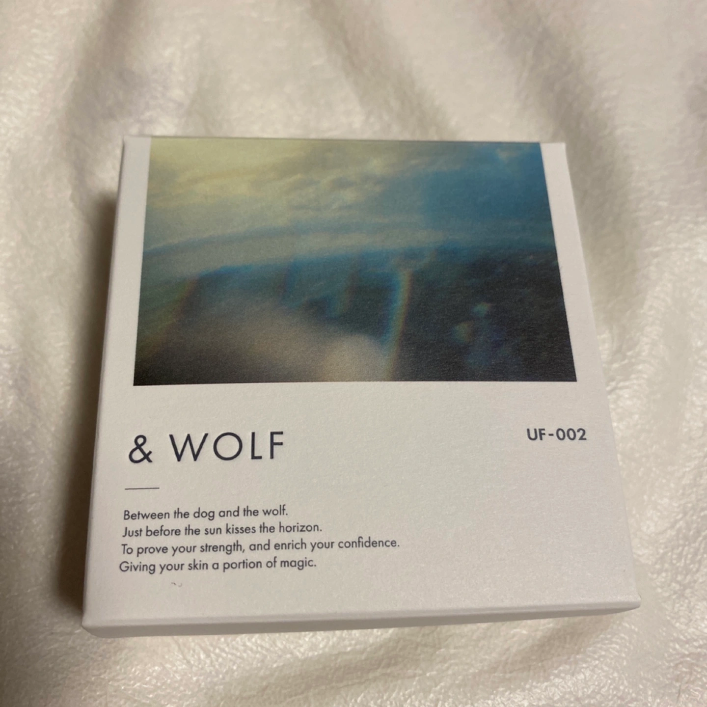 新品未使用 & WOLF UF-002 リキッドファンデーション