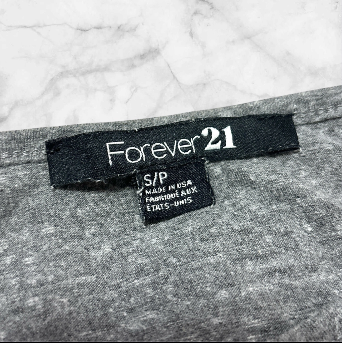 フォーエバー21❤レース切り替え ラグラン 長袖Tシャツ シースルーの写真4枚目