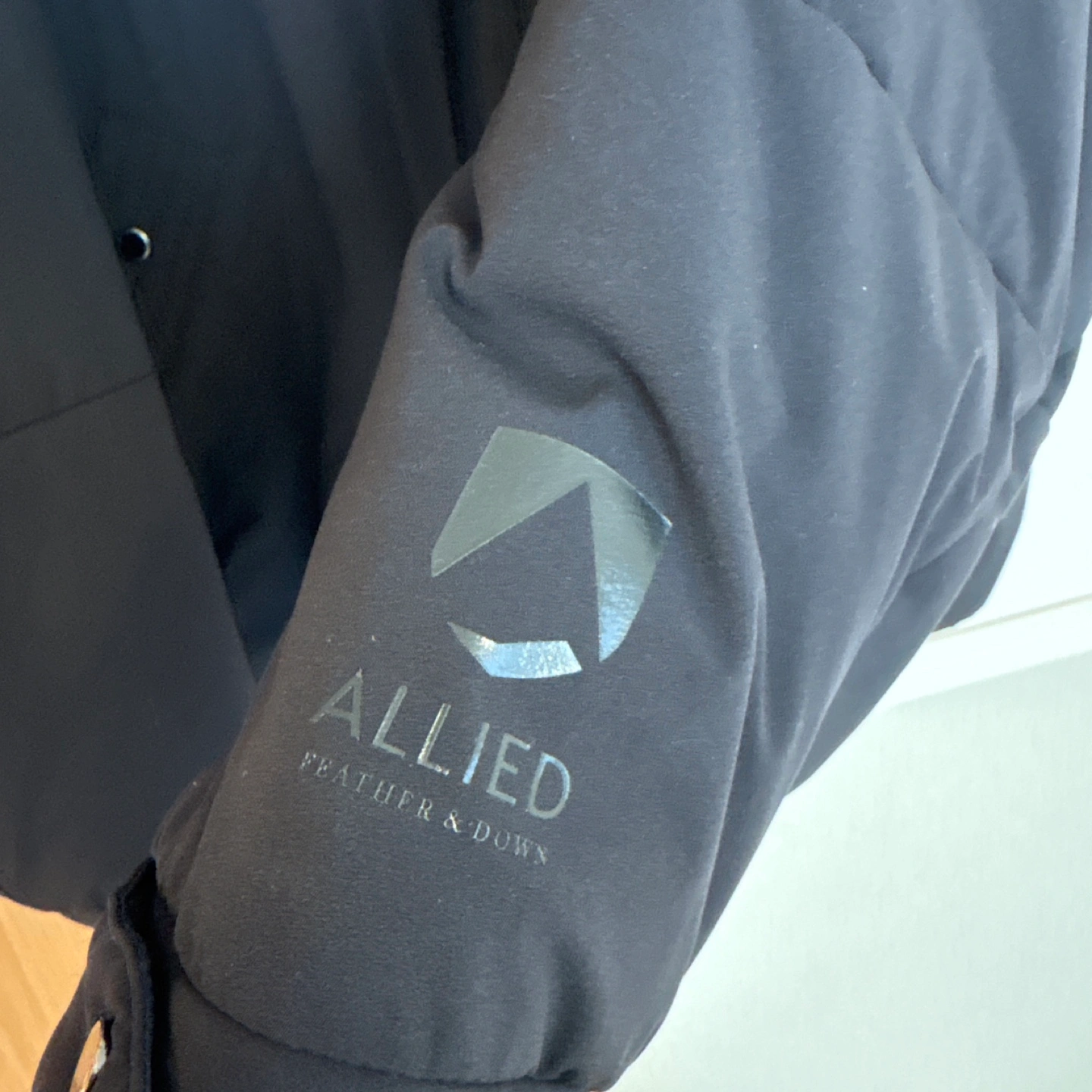 【アダムエロペ】ALLIED メンズ ダウンコート Mの写真4枚目