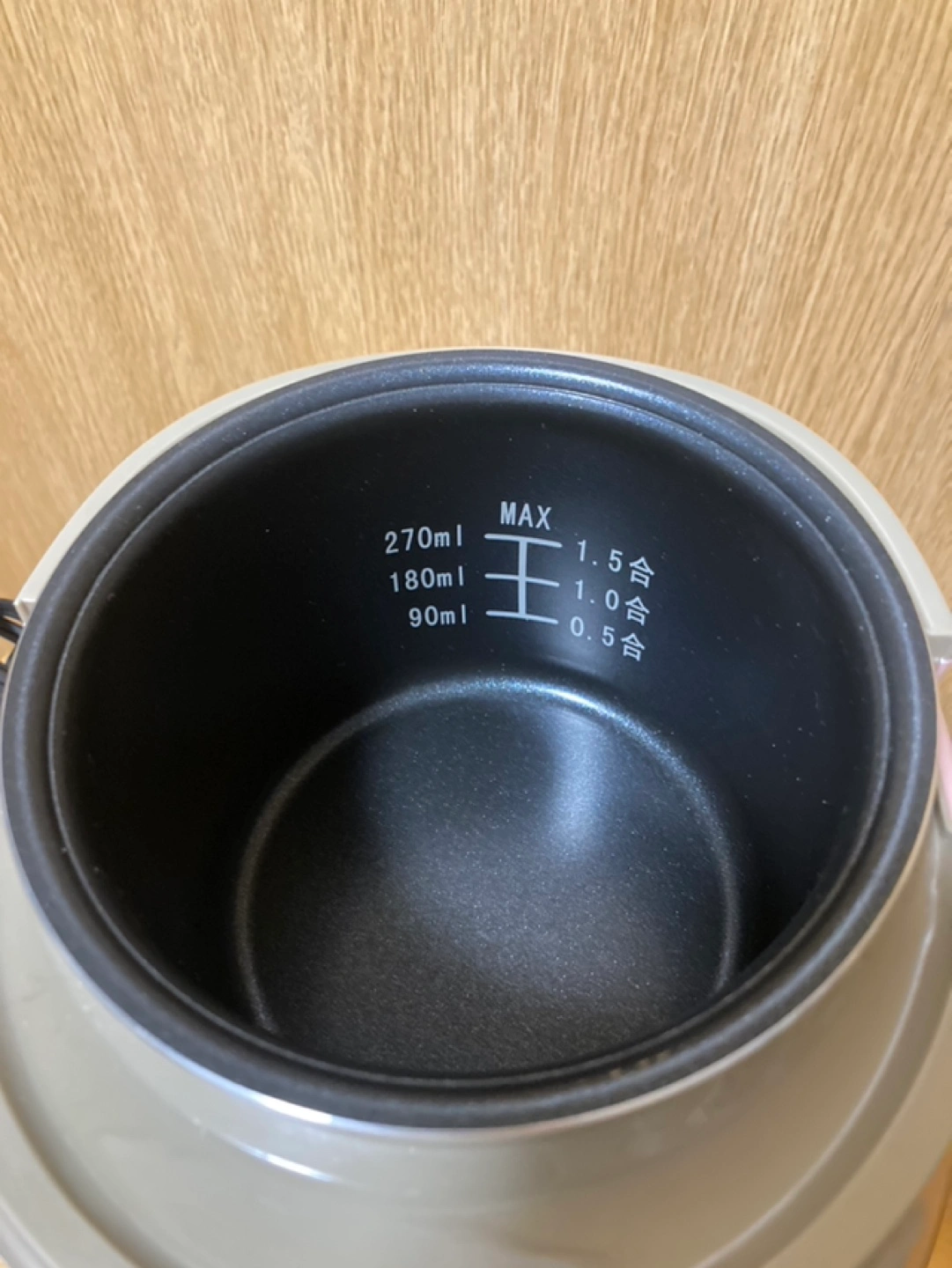 ミニ炊飯器 1.5合炊き ヨーグルトメーカーとしても使えますの写真3枚目